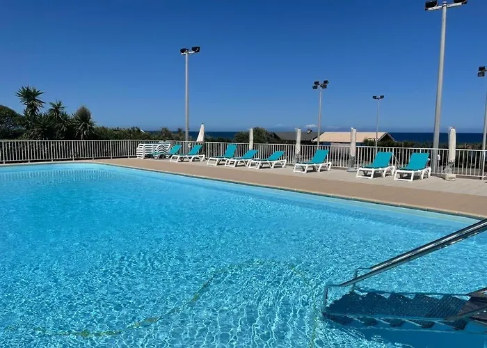 A 5 Mn A Pied De La Mer, Piscine ,Tennis, Paillote