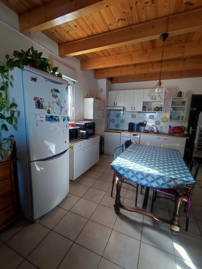 Apartment A 5 Mn A Pied De La Mer, Piscine ,tennis, Paillote