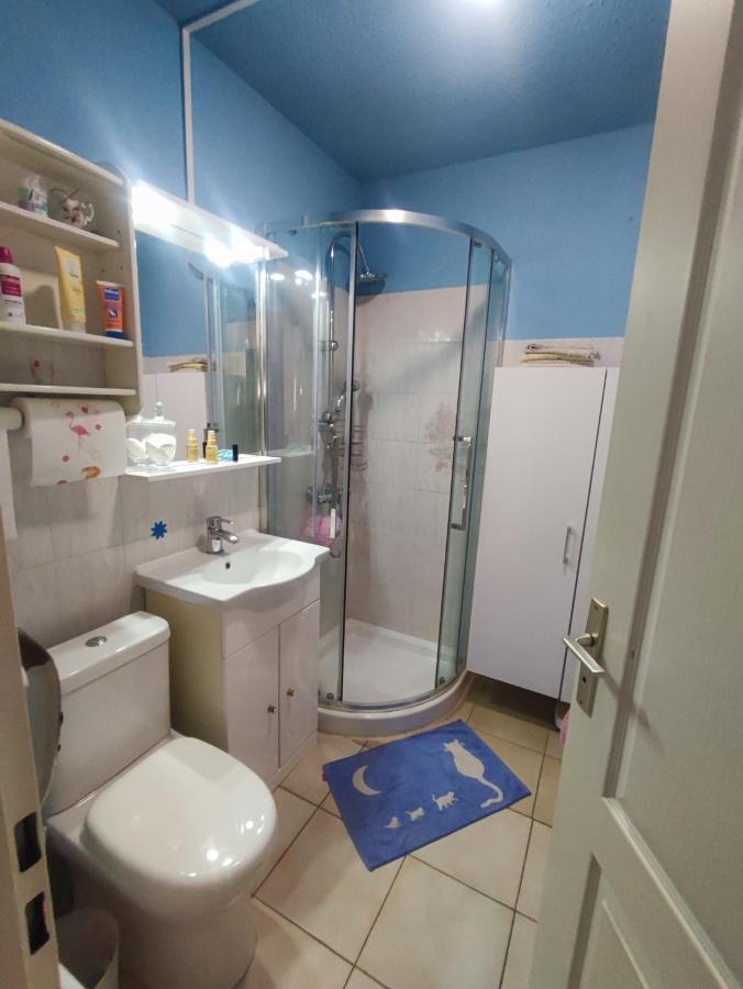 A 5 Mn A Pied De La Mer, Piscine ,tennis, Paillote * Cervione